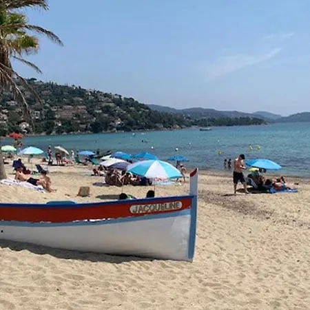 Les Cyclades, Vue & Detente Avec Piscine Et Tennis Hébergement de vacances